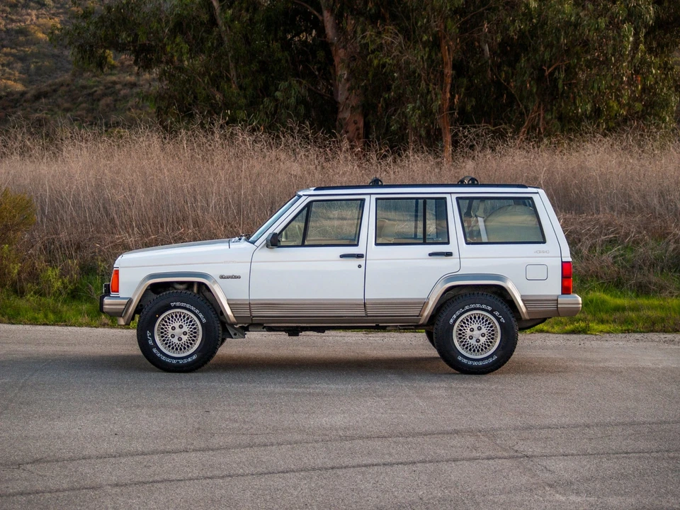 1993 Jeep XJ Cherokee - Image 6 of 31