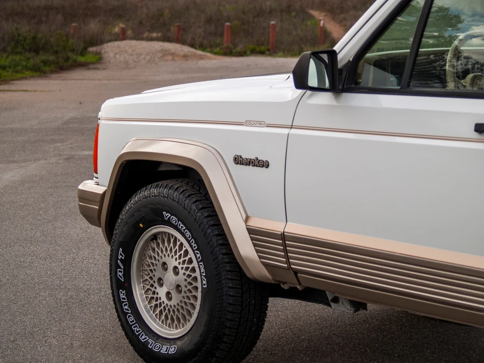 1993 Jeep XJ Cherokee - Image 28 of 31