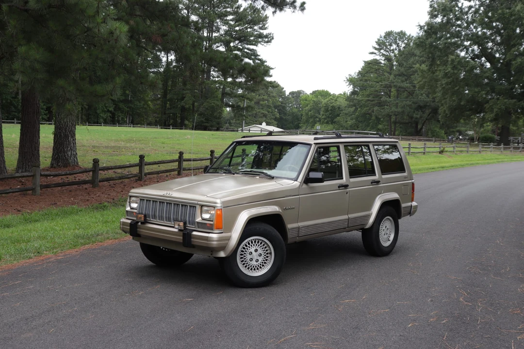 1993 Jeep XJ Cherokee - Image 3 of 31