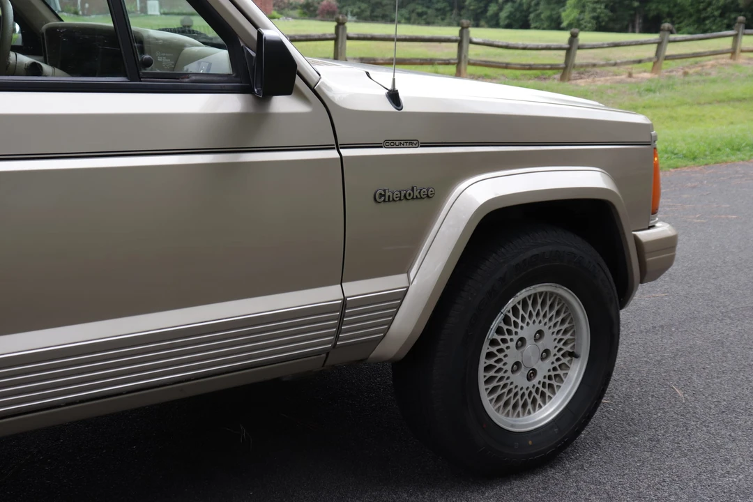 1993 Jeep XJ Cherokee - Image 23 of 31