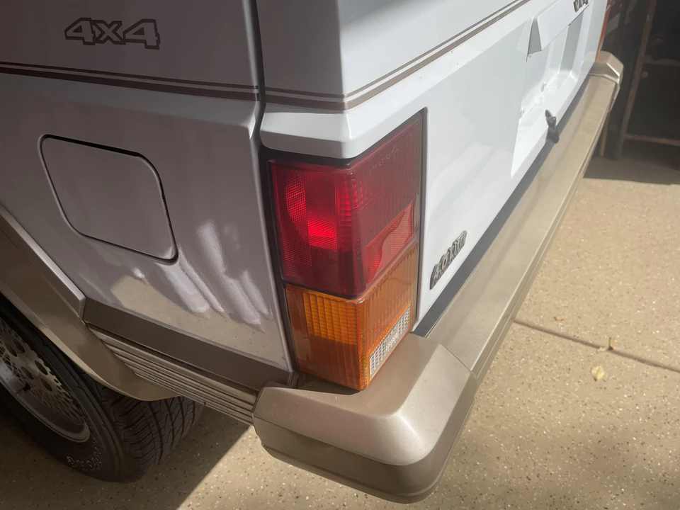 1993 Jeep XJ Cherokee - Image 15 of 31