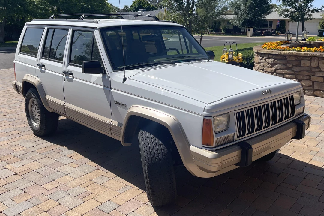 1993 Jeep XJ Cherokee - Image 2 of 31