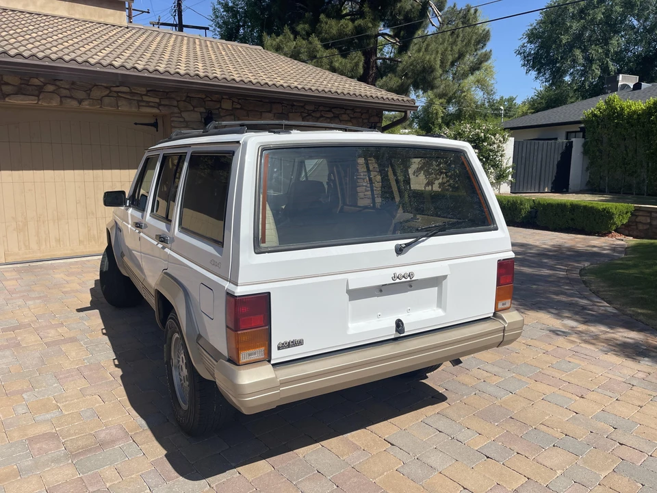1993 Jeep XJ Cherokee - Image 8 of 31