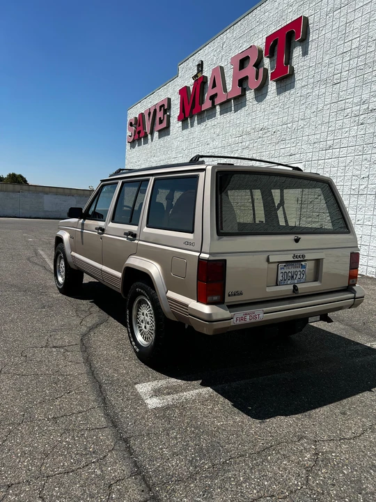 1993 Jeep XJ Cherokee - Image 15 of 31