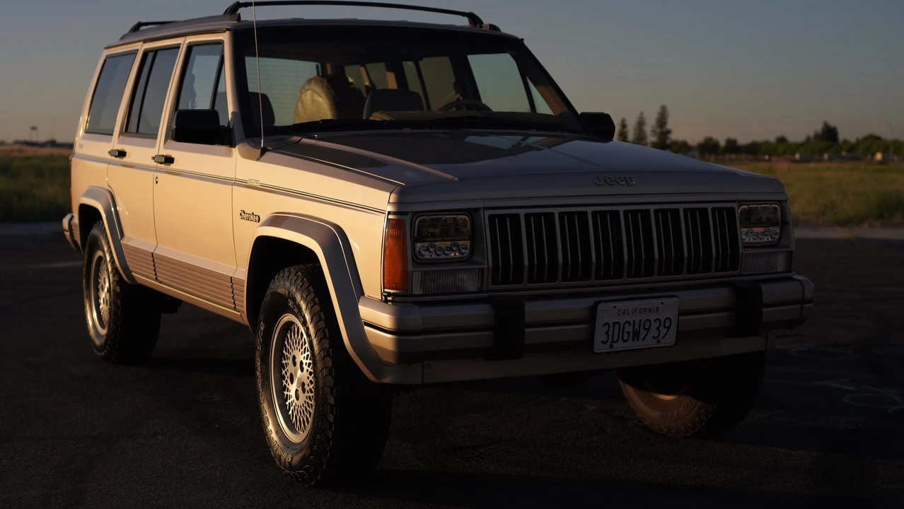1993 Jeep XJ Cherokee - Image 24 of 31