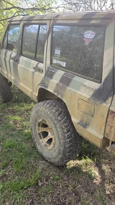 1993 Jeep XJ Cherokee - Image 3 of 19