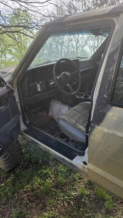 1993 Jeep XJ Cherokee - Image 9 of 19