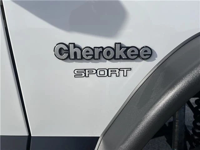 1993 Jeep XJ Cherokee - Image 14 of 21