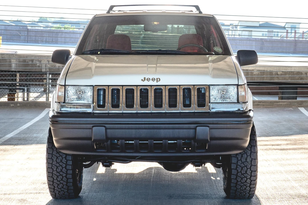 1993 Jeep ZJ Grand Cherokee - Image 2 of 31
