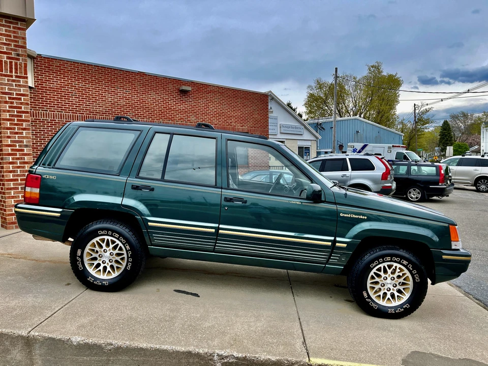 1993 Jeep ZJ Grand Cherokee - Image 15 of 31