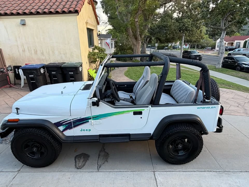 1993 Jeep YJ Wrangler - Image 2 of 19
