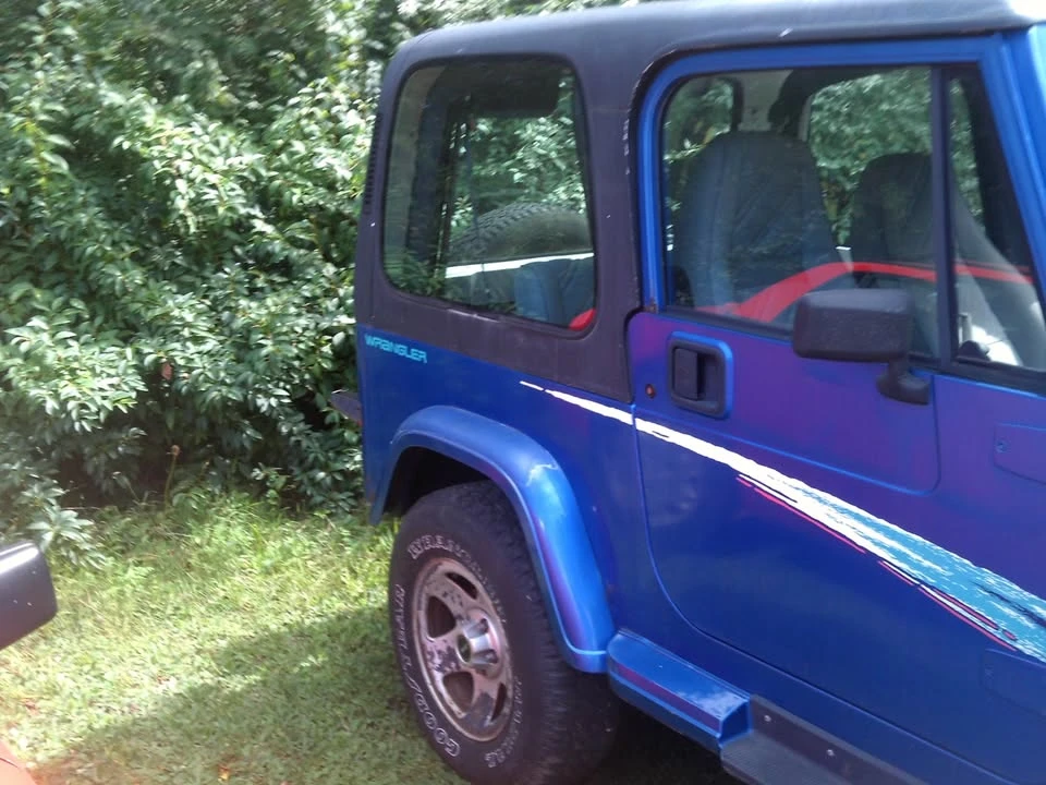1993 Jeep YJ Wrangler - Image 7 of 7