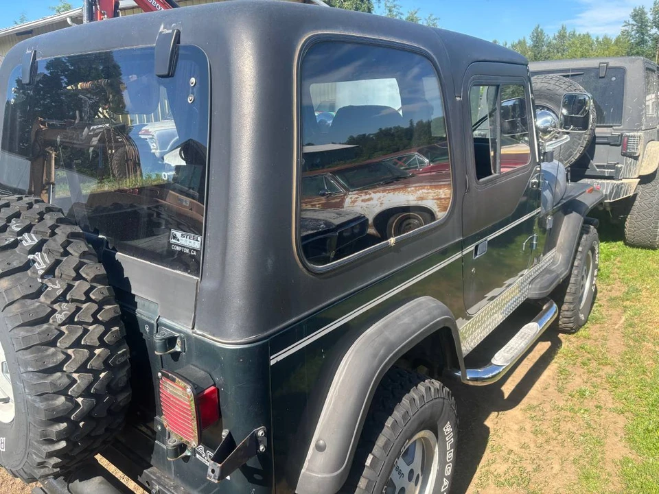 1993 Jeep YJ Wrangler - Image 3 of 12