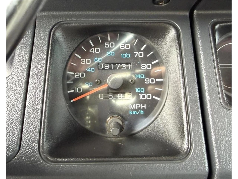 1993 Jeep YJ Wrangler - Image 13 of 19