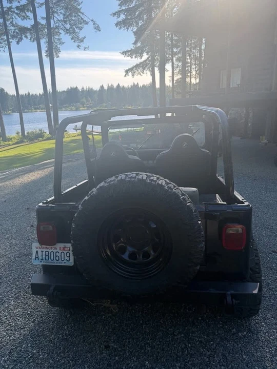 1993 Jeep YJ Wrangler - Image 4 of 10
