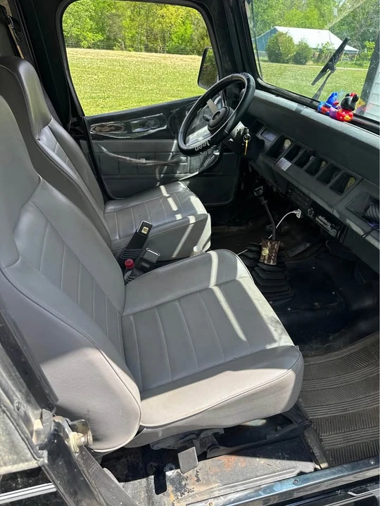 1993 Jeep YJ Wrangler - Image 2 of 6