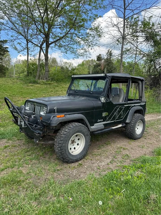 1993 Jeep YJ Wrangler - Image 6 of 6