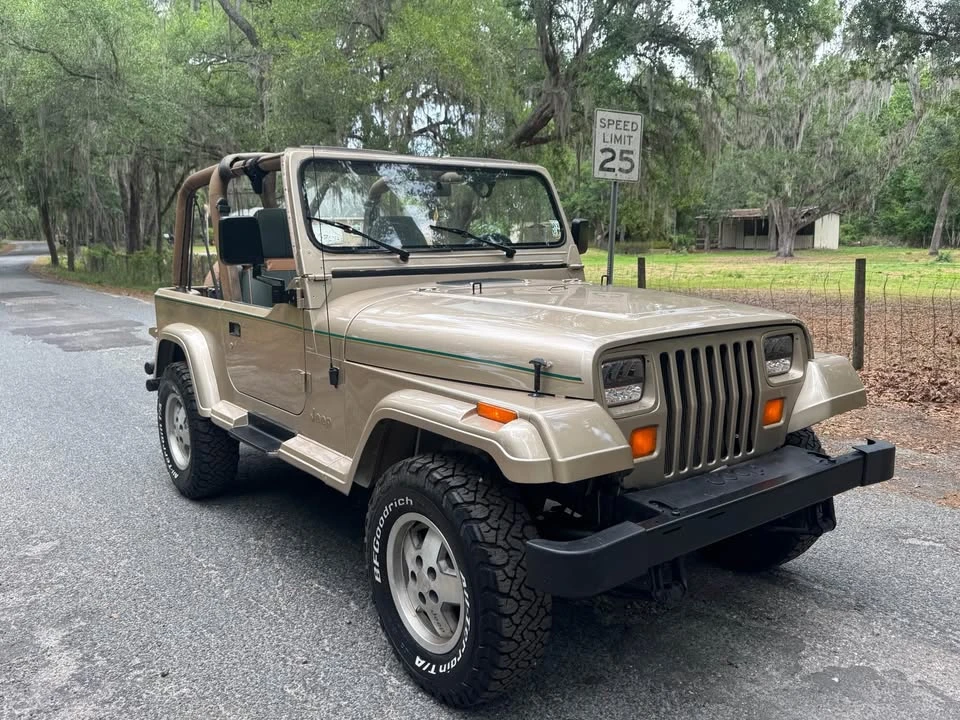 1993 Jeep YJ Wrangler - Image 2 of 17