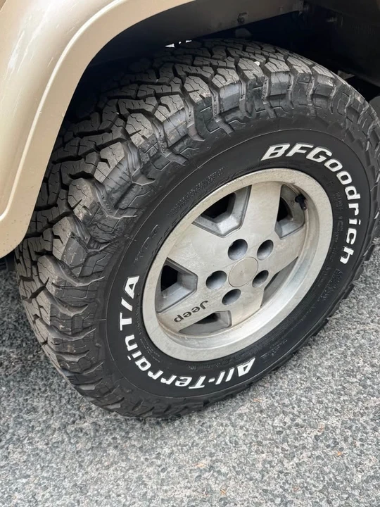 1993 Jeep YJ Wrangler - Image 14 of 17