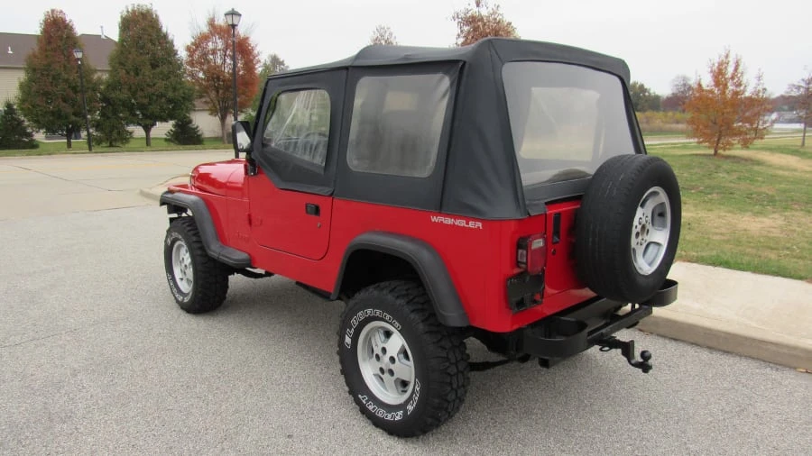 1993 Jeep YJ Wrangler - Image 3 of 6