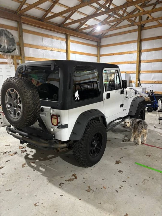1993 Jeep YJ Wrangler - Image 8 of 9