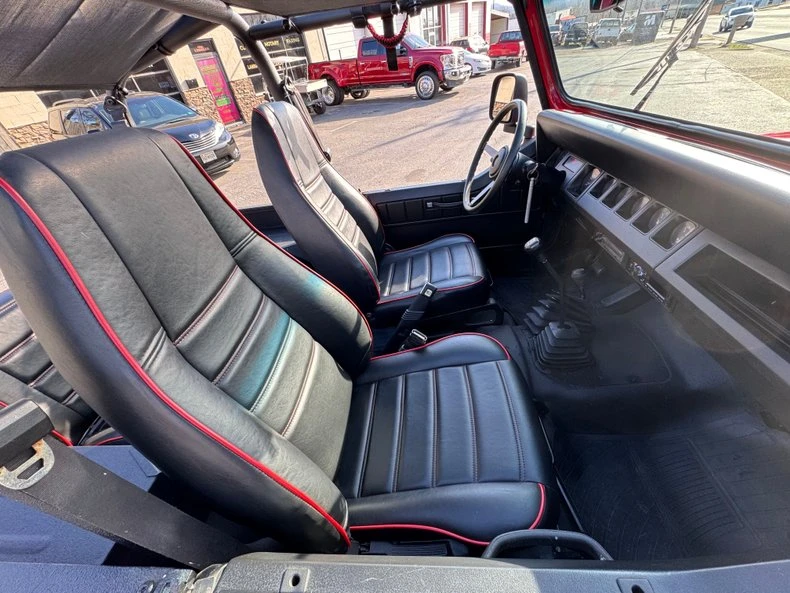 1993 Jeep YJ Wrangler - Image 7 of 14