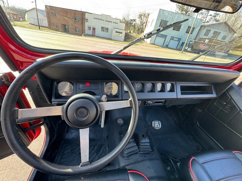 1993 Jeep YJ Wrangler - Image 9 of 14
