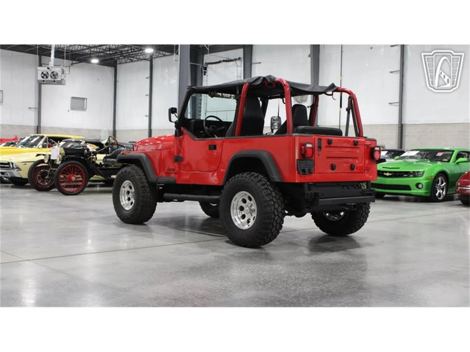 1993 Jeep YJ Wrangler - Image 17 of 31