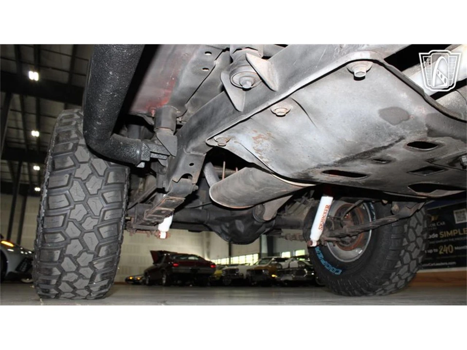 1993 Jeep YJ Wrangler - Image 7 of 31