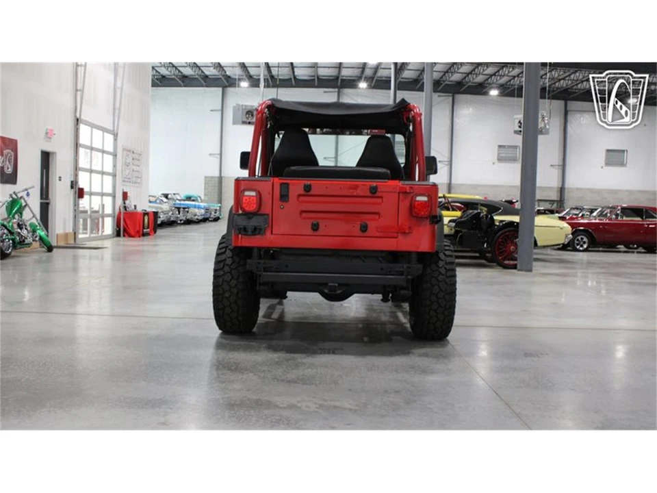1993 Jeep YJ Wrangler - Image 18 of 31