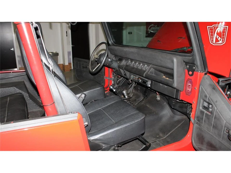 1993 Jeep YJ Wrangler - Image 3 of 31