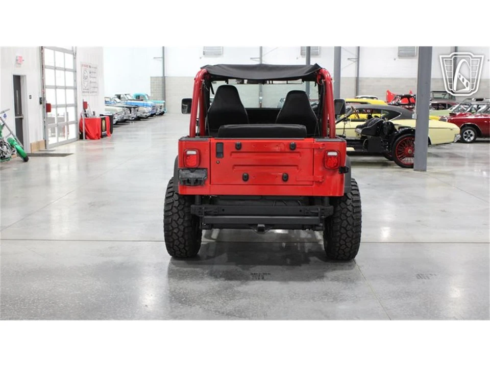 1993 Jeep YJ Wrangler - Image 10 of 31