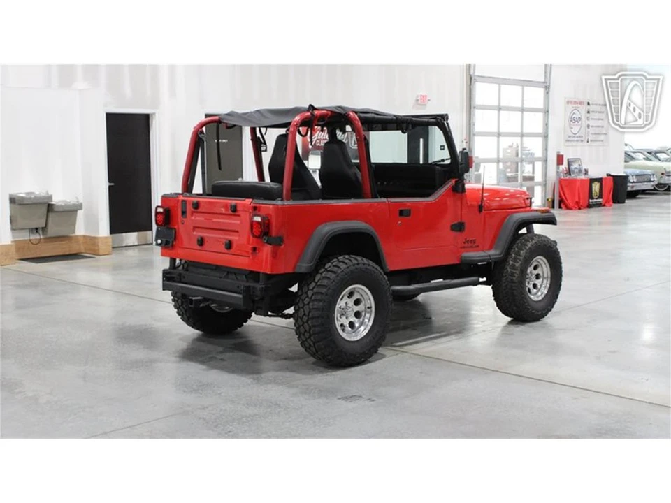 1993 Jeep YJ Wrangler - Image 11 of 31