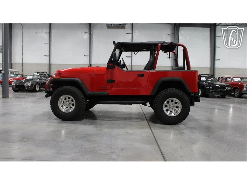 1993 Jeep YJ Wrangler - Image 16 of 31