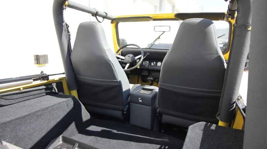 1993 Jeep YJ Wrangler - Image 5 of 8