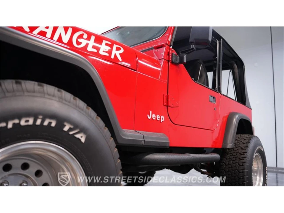 1993 Jeep YJ Wrangler - Image 19 of 31