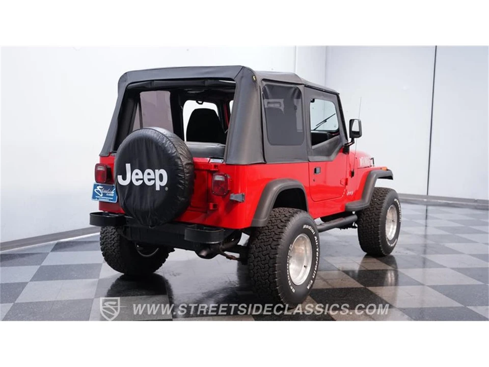 1993 Jeep YJ Wrangler - Image 11 of 31