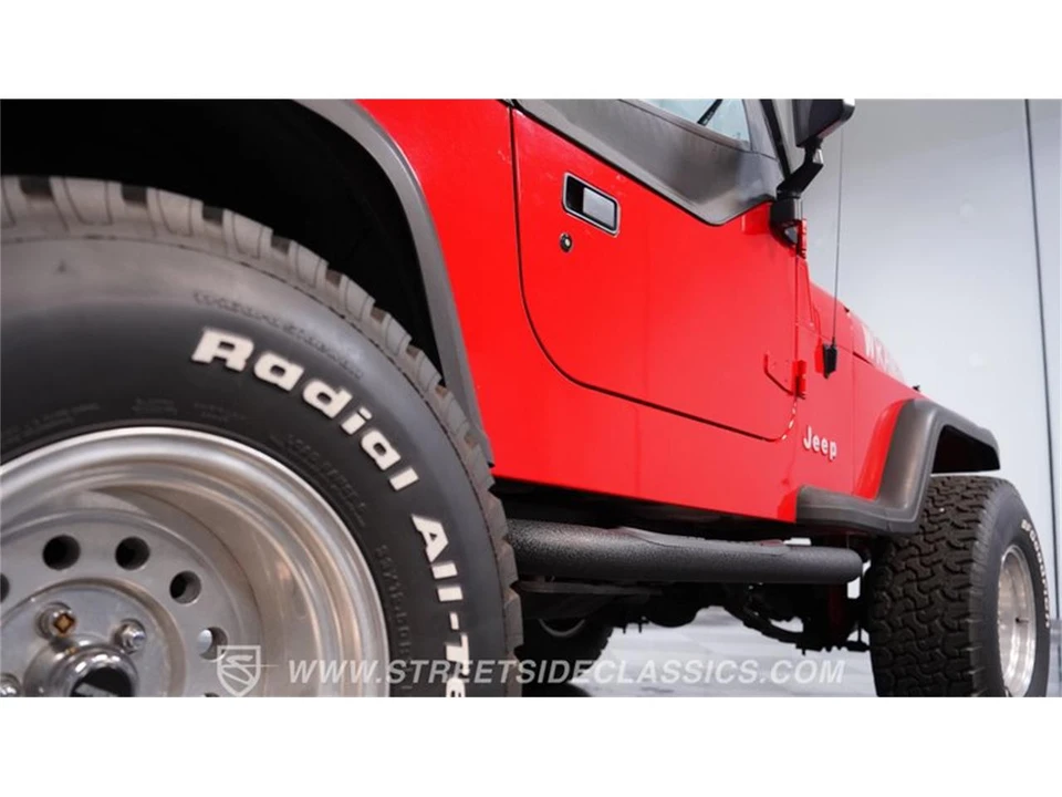 1993 Jeep YJ Wrangler - Image 23 of 31