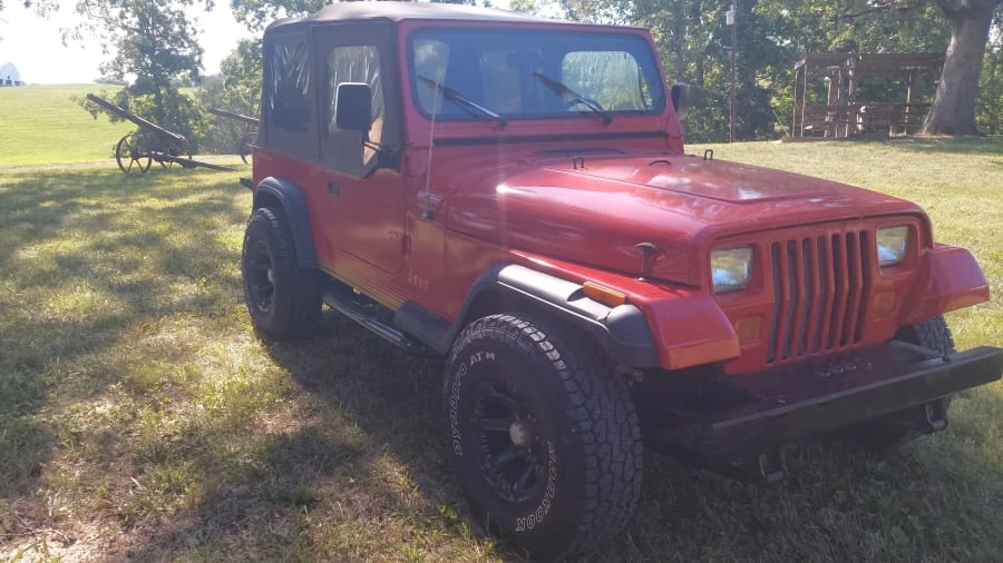 1993 Jeep YJ Wrangler - Image 2 of 2