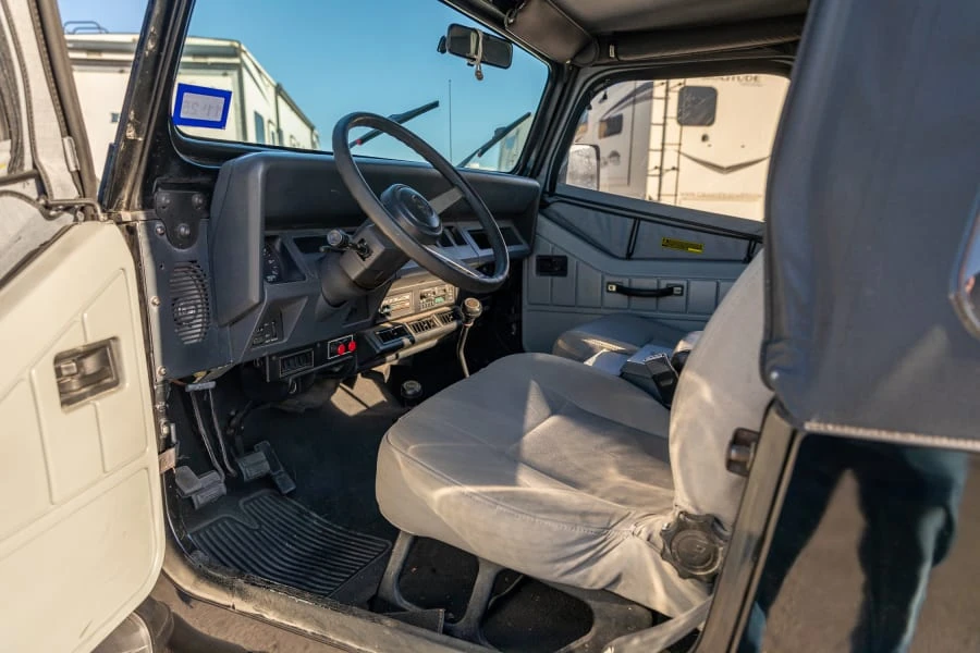1993 Jeep YJ Wrangler - Image 31 of 31