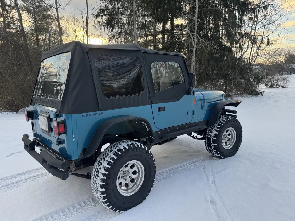 1993 Jeep YJ Wrangler - Image 4 of 21