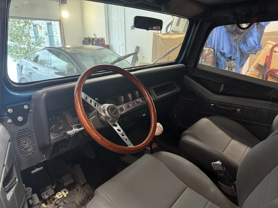 1993 Jeep YJ Wrangler - Image 13 of 21