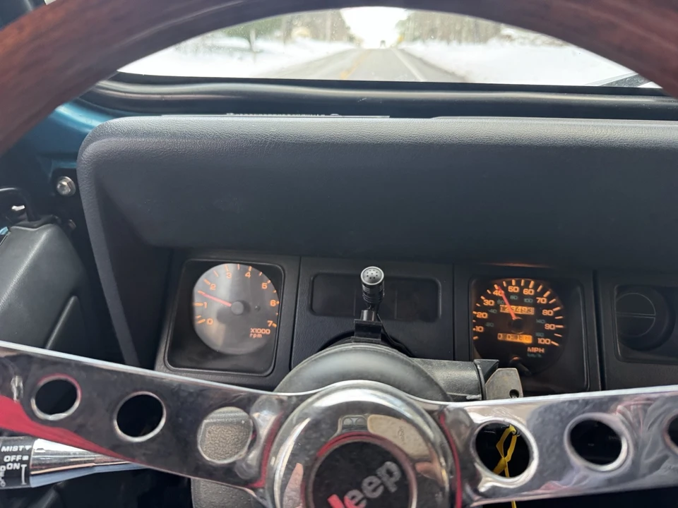1993 Jeep YJ Wrangler - Image 12 of 21