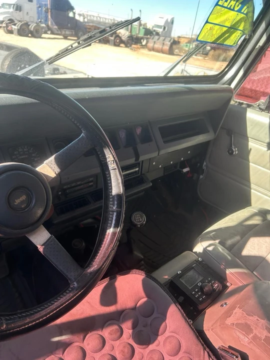 1993 Jeep YJ Wrangler - Image 7 of 7