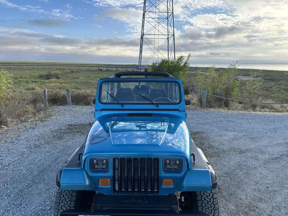 1993 Jeep YJ Wrangler - Image 23 of 31