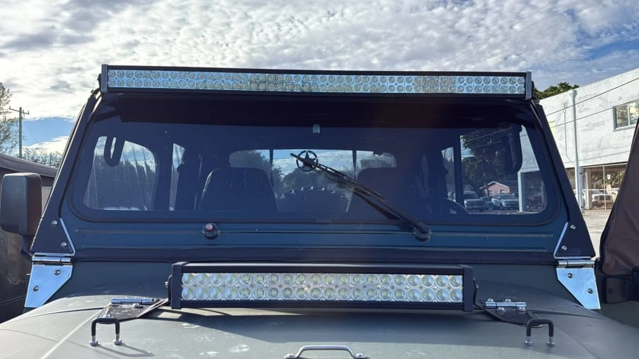 1993 Jeep YJ Wrangler - Image 15 of 31