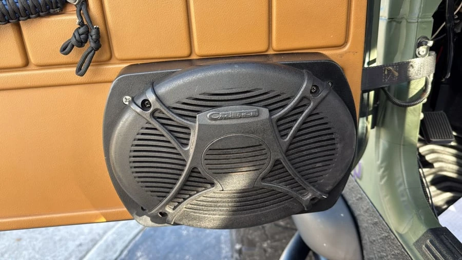 1993 Jeep YJ Wrangler - Image 24 of 31