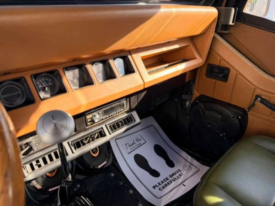 1993 Jeep YJ Wrangler - Image 23 of 31