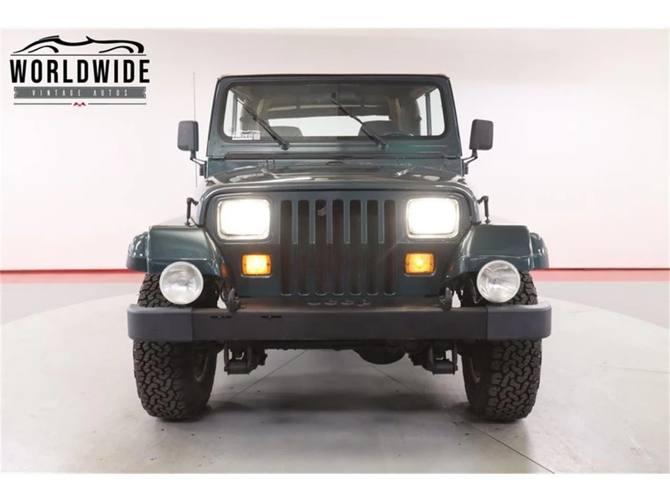1993 Jeep YJ Wrangler - Image 20 of 31