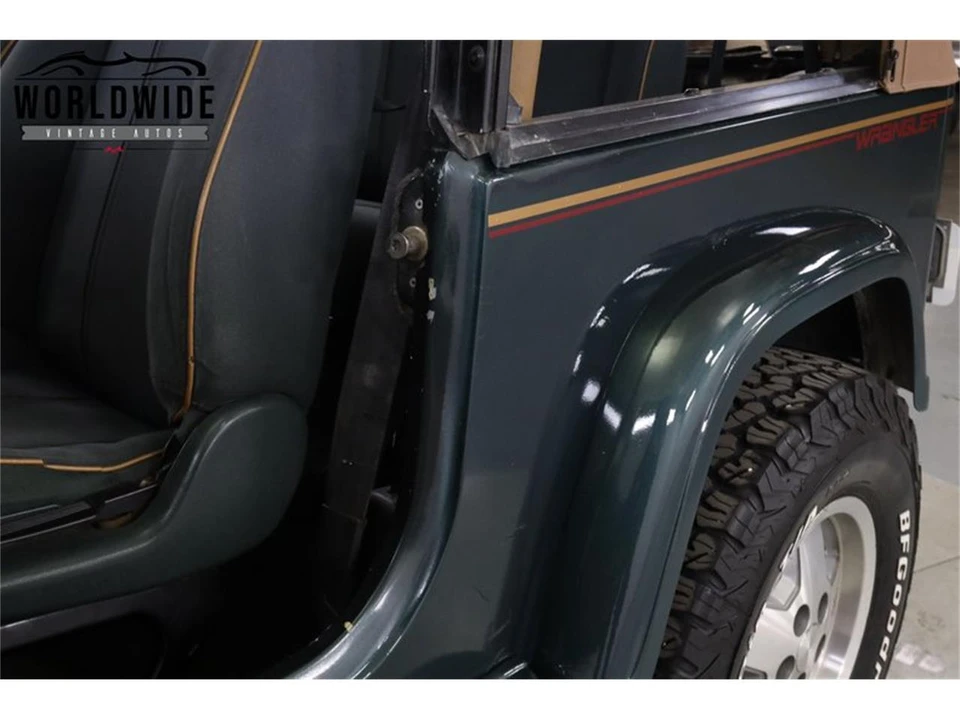 1993 Jeep YJ Wrangler - Image 30 of 31